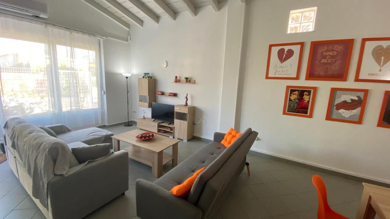 شقة Patras Romeο House المظهر الخارجي الصورة