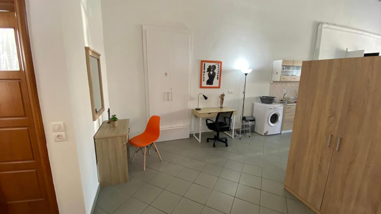 شقة Patras Romeο House المظهر الخارجي الصورة